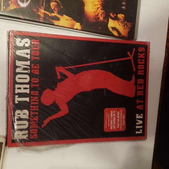 Lot of 5 DVDs Live Performances from Rob Thomas, Carlos Mencia etc... - Picture 6 of 7